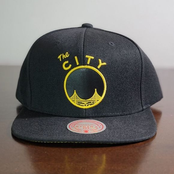 Mitchell & Ness NBA Golden State Warriors The City Bay 2022 Champions Hat Curry - Picture 4 of 11
